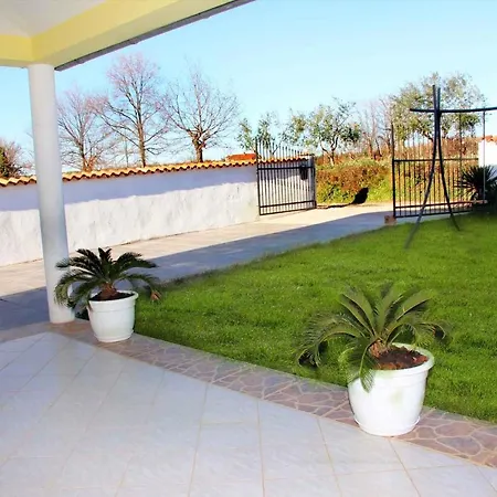 In Muntic/istrien 31126 Holiday home *